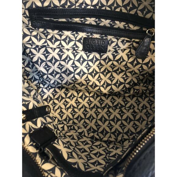 Sigrid Oleson Black leather handbag - Picture 3 of 5